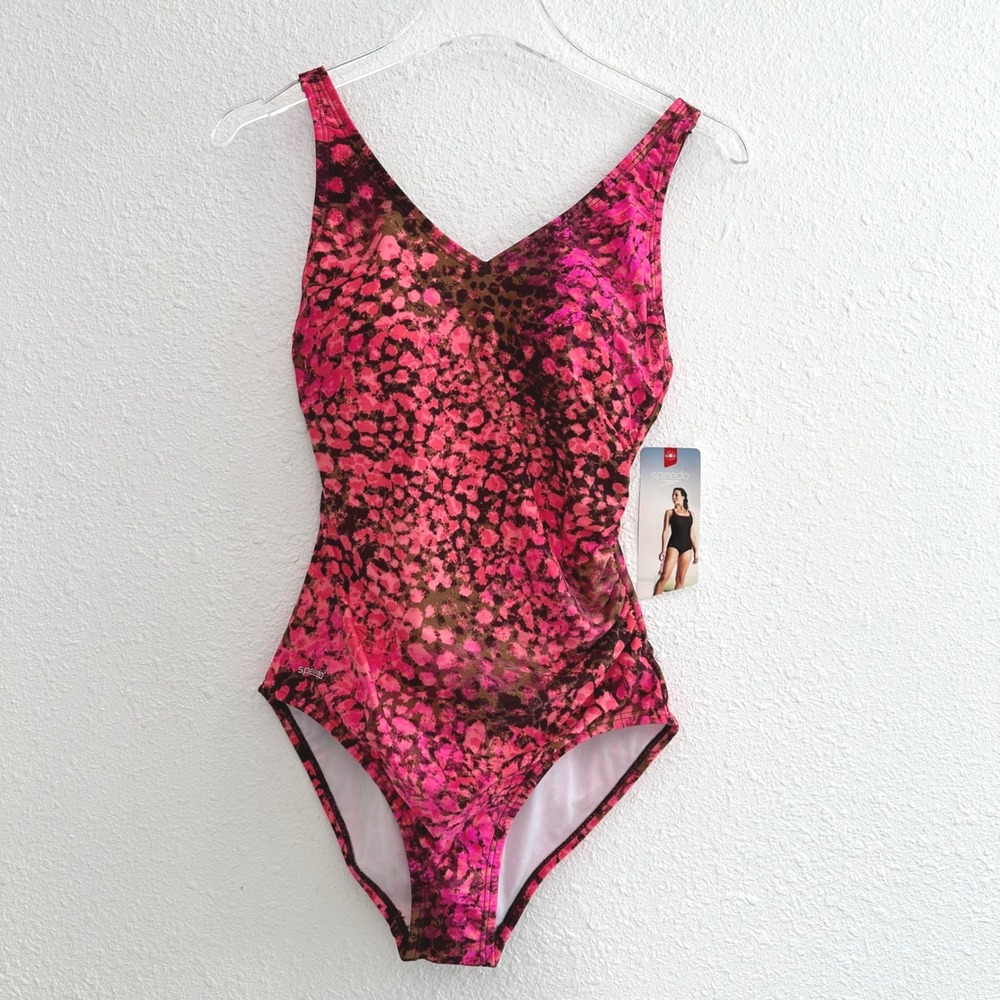 Speedo‎ One Piece Swimsuit Womens 8 Coral Pink Animal Print Beach Vacation